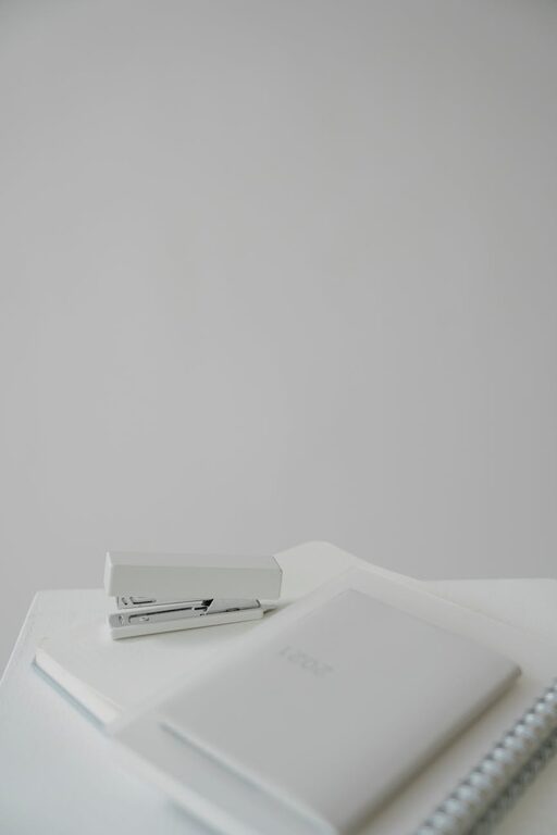 Tips for Organizing a Clutter-Free Workspace to Boost Productivity