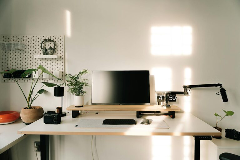 Tips for Organizing a Productive Home Office Space